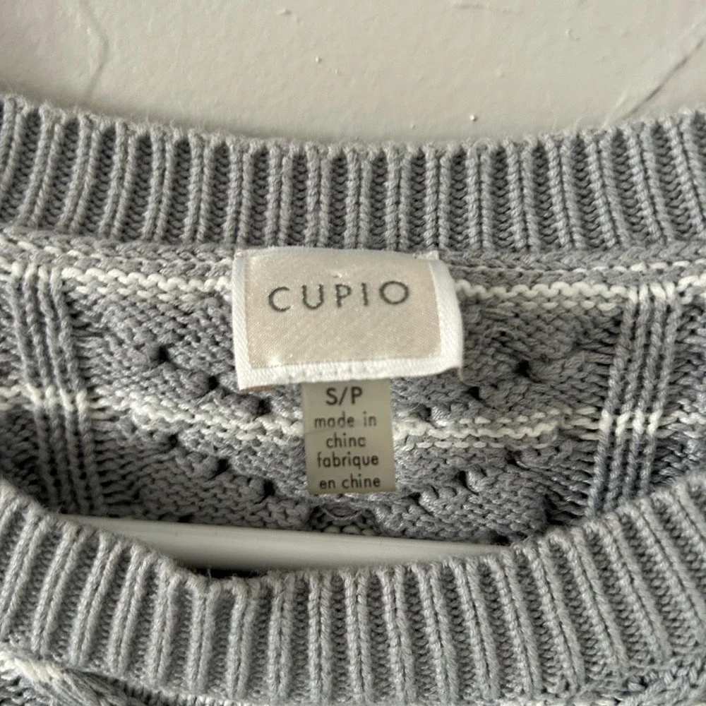 Cupio gray cable